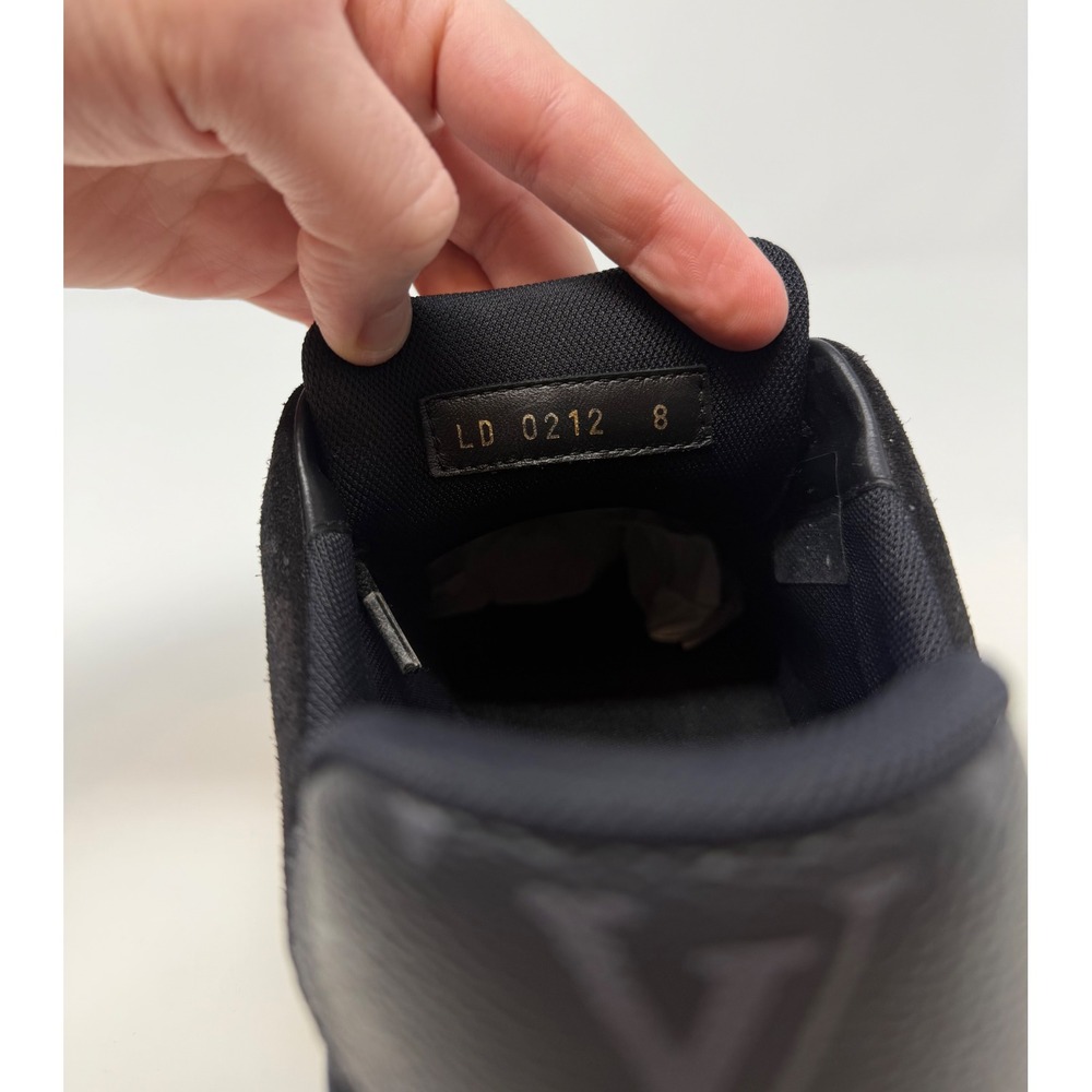 Louis Vuitton Trainer Sneaker Black Monogram Size 9 US 8 LV - Picture 7 of 10